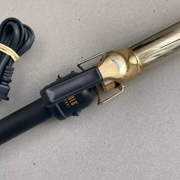 Hot Tools Pro Artist Defined Curls Long Lasting 24K Gold Curling Iron, 1.5" - Picture 3 of 8